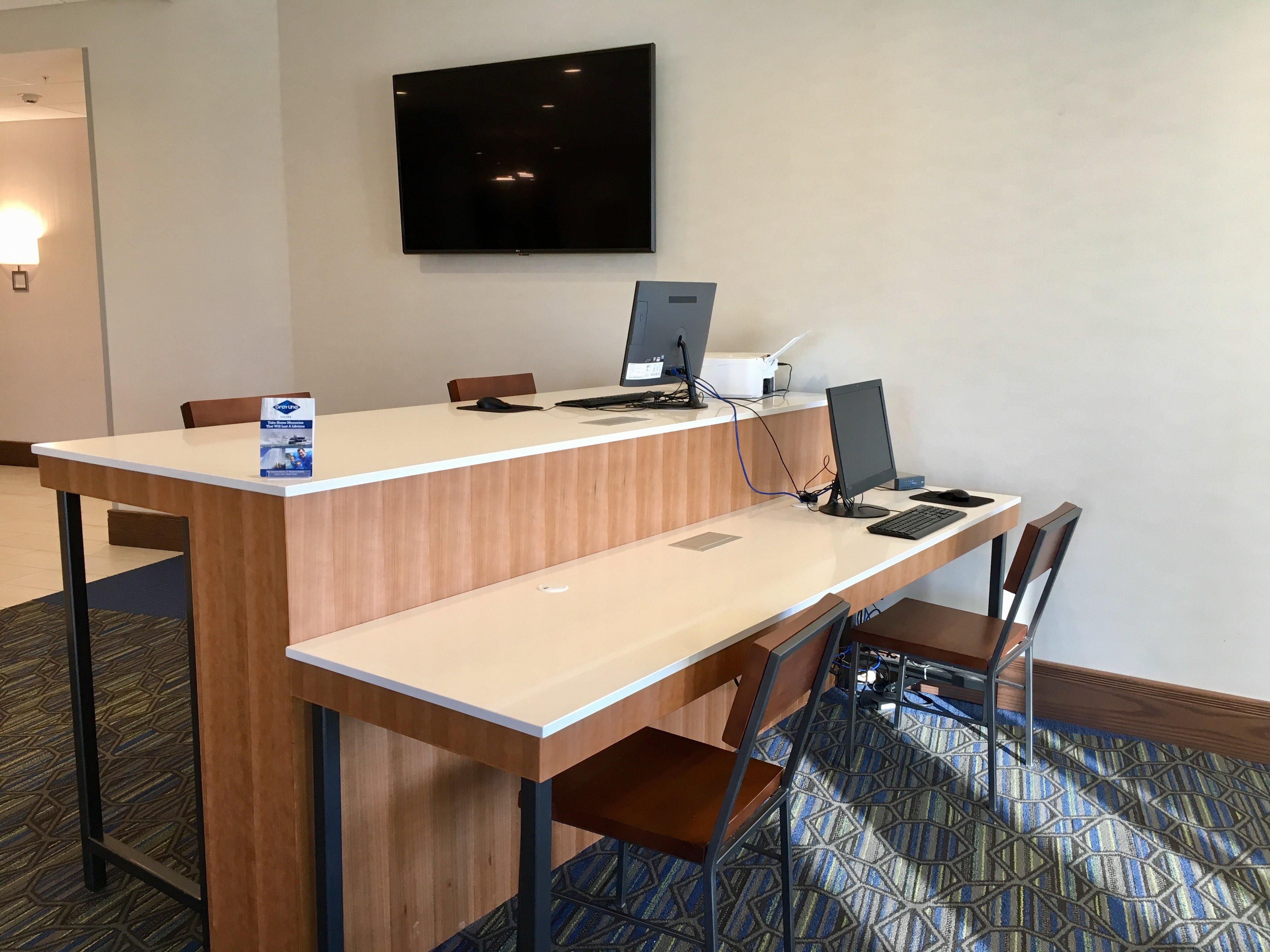 Express - By Ihg Grand Island