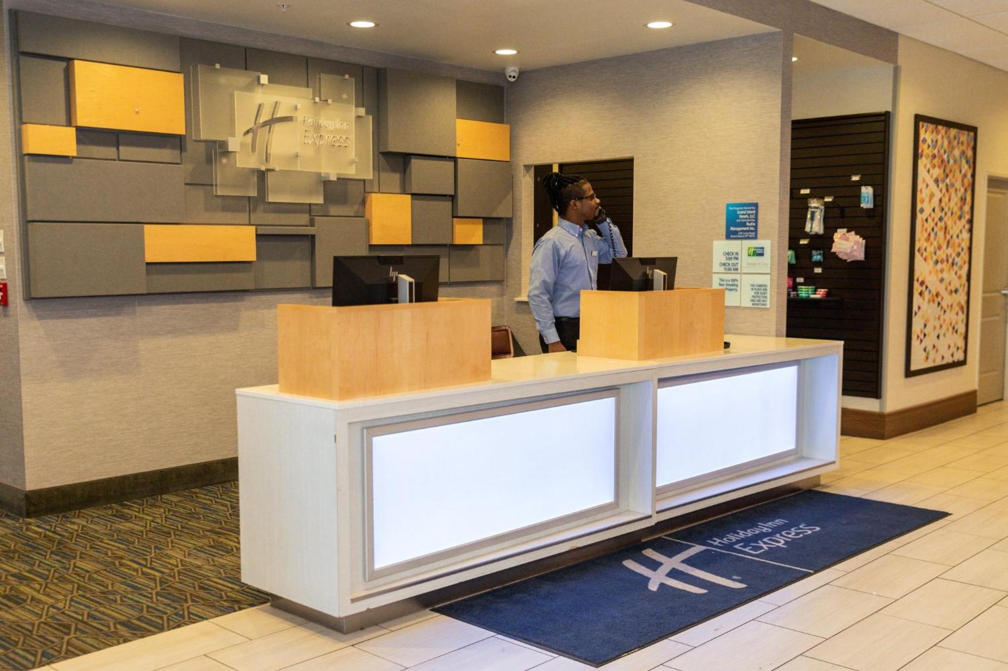 Express - By Ihg Hotel 3*